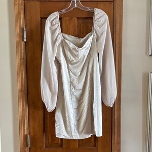 Le Lis Cream Mini Dress